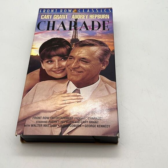 CHARADE VHS CARY GRANT AUDREY HEPBURN WALTER MATTHAU JAMES COBURN - Picture 1 of 3